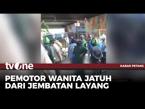 Hilang Kendali, Pengendara Motor Wanita Jatuh dari Flyover Grogol Jakbar