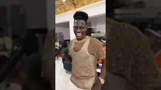 طاسو و علي كايرو الضرب تحت الحزام حفل كمبالا TASO 