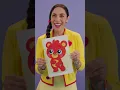 Download Lagu Head Shoulders Knees And Toes 🎵 Learn about the Body with @CoComelonClassroom
