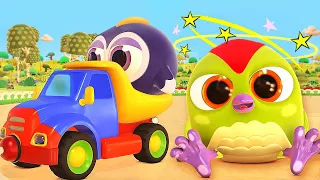 Hop Hop shows Peck Peck how to use the elevator properly.