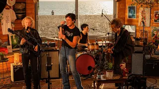 leap live from the beach house