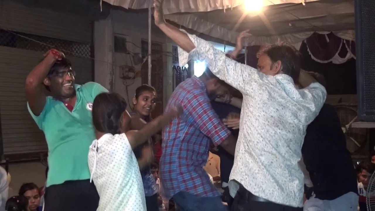 GovinD-G.MtwaL  gora ka lada ke jamn  kine karyo