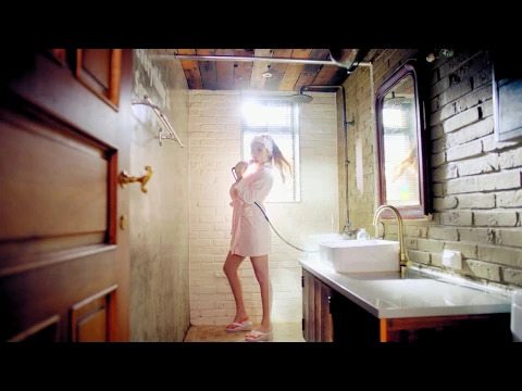 Girl's Day Darling 公式動画サムネイル