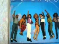 Download Lagu Cheiro de Amor - Auê