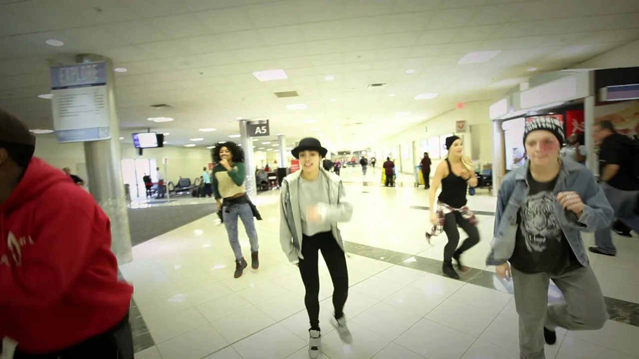 Justin Bieber Dancers .. Your Flight Is Cancelled !