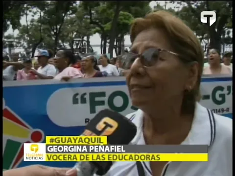 Educadoras no cobran 5 meses y reclaman pago de sueldos al ministerio de finanzas