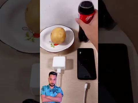 Charge your phone with potatoes 😱 #lifehack #fyp