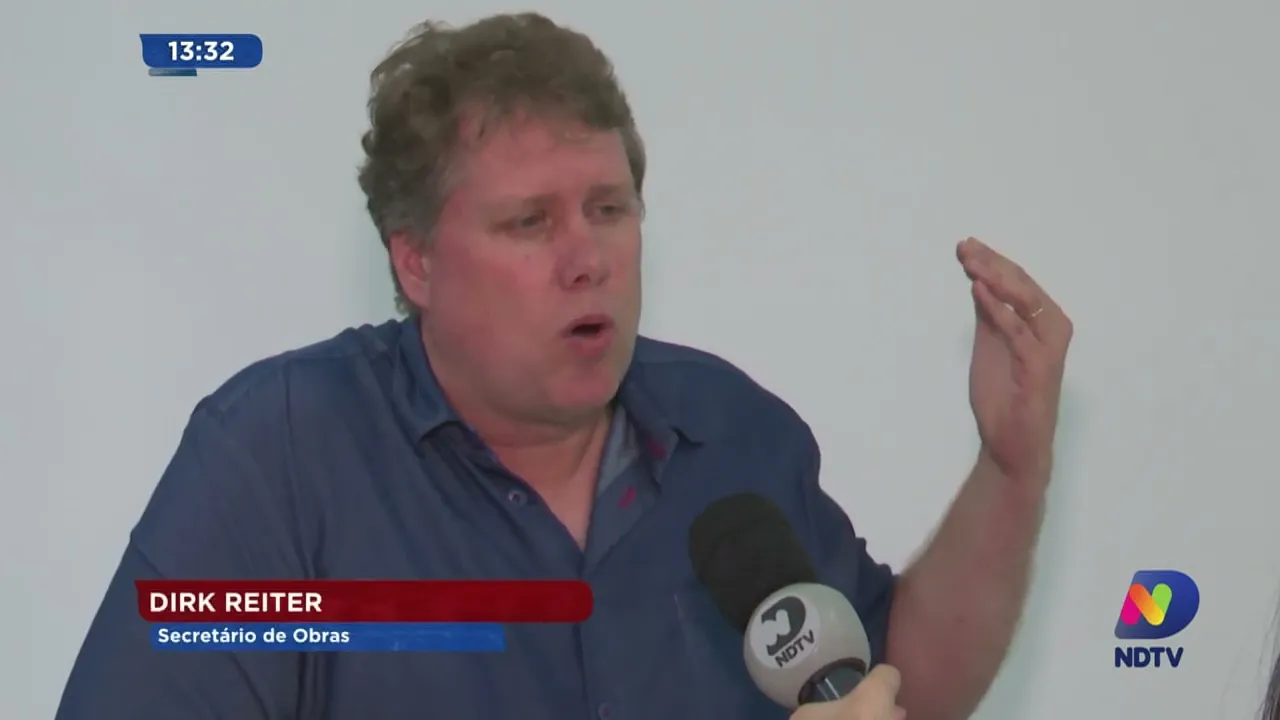 Chuvas causam transtorno na obra da rua Frederico Jensen