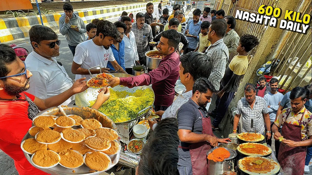 INCREDIBLE Indian Street Food  Ramji Shamji Samose Chole, Vicky  Poha,  Dosa,  Samosa