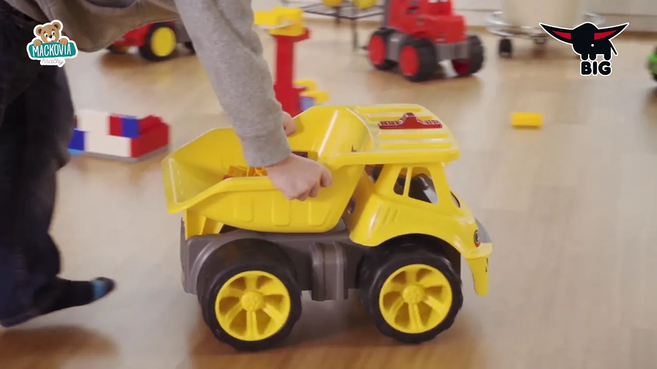 Sety autíčka - Set trenažér V8 Driver Smoby - 6