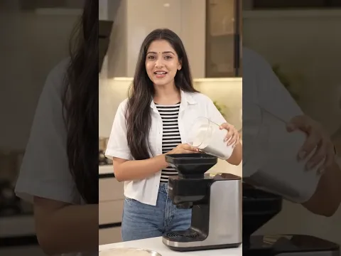 Making Perfect Rotis is Now Easy with This Machine! रोटी बनाना हुआ आसान 😱 #youtubeshorts #shortvideo