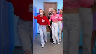 حاول تكرار التحدي Shorts Challenge 