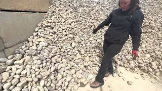 LANDSCAPING TIP River Rock