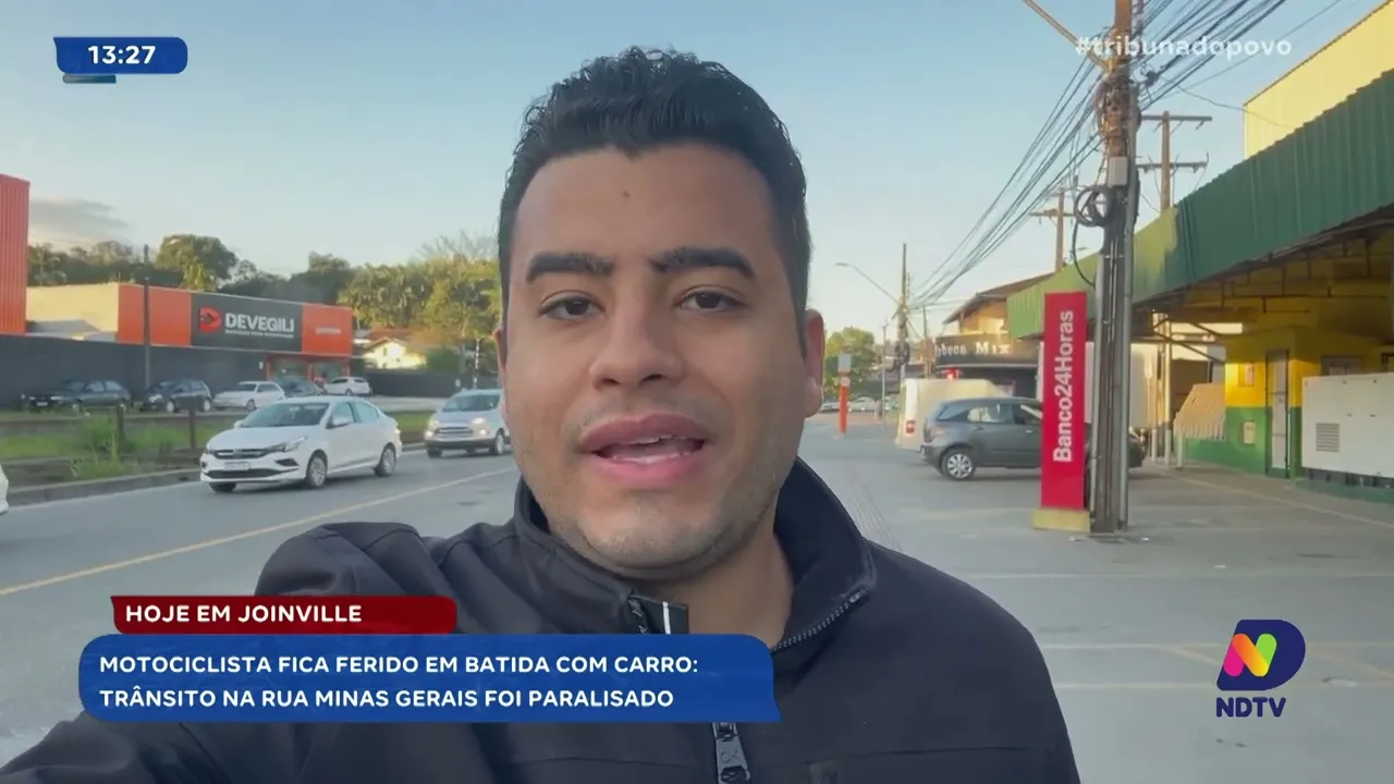 Acidente em Joinville: carro e moto se envolvem em colisão