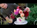 Download Lagu Lewis Miller Makes a Vibrant Dahlia Arrangement