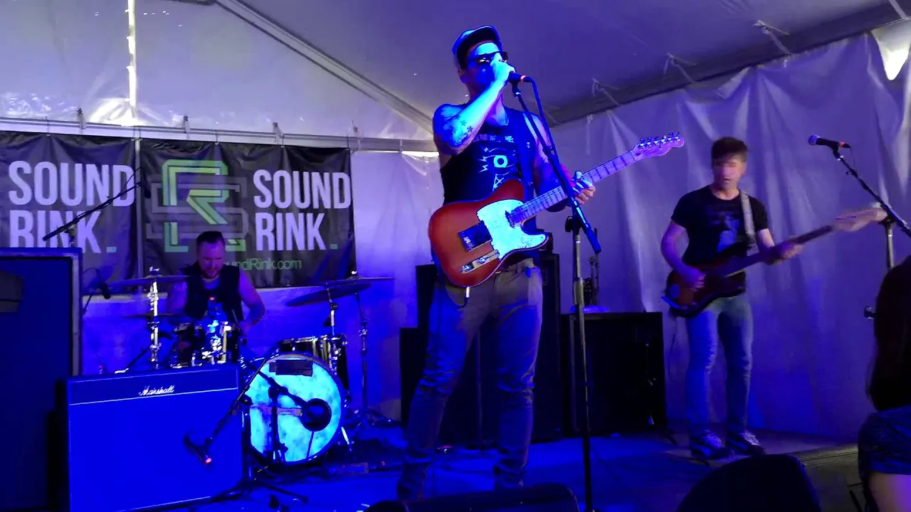Secondhand Serenade - You and I [LIVE] @ SXSW Austin, TX 3/18/2015