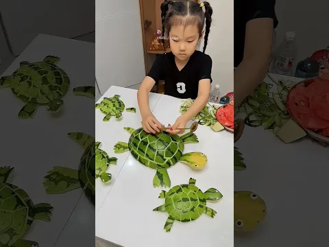 Talented girl making weird #comedy #trending