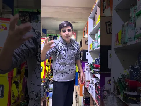 الاندومي🍜 مضرة والكولا🥤 مضرة 🤭🤣 كلامي غلط ولا صح