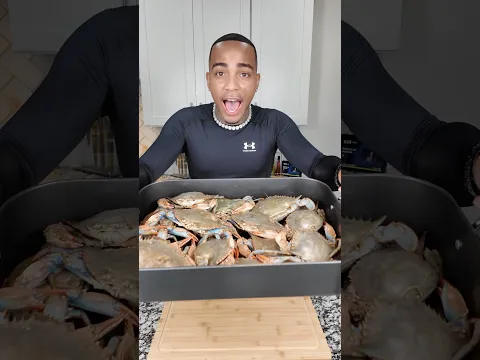 Cajun Garlic Butter 🧈 Blue Crabs 🦀…sorry Baltimore but I’m from Louisiana 😂🤍