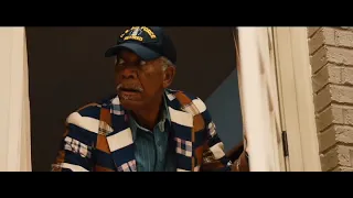 قفزة الممثل الاسطوري مورجان فريمان  اخطر قفزة في تاريخ السينما   دندنها