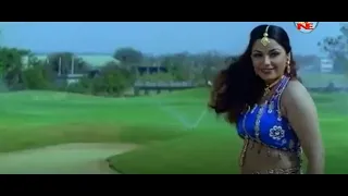 south actress suvarna mathew swarna romantic song 2