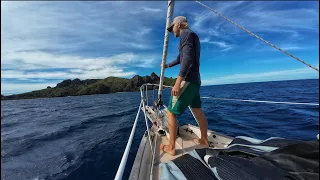 How to Sail Solo (Practical)