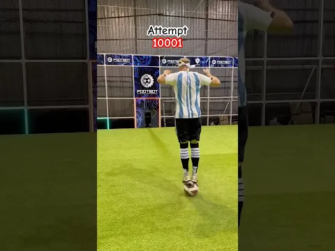 ❌🤖How many attempts did it take me to stop the ball ⚽️