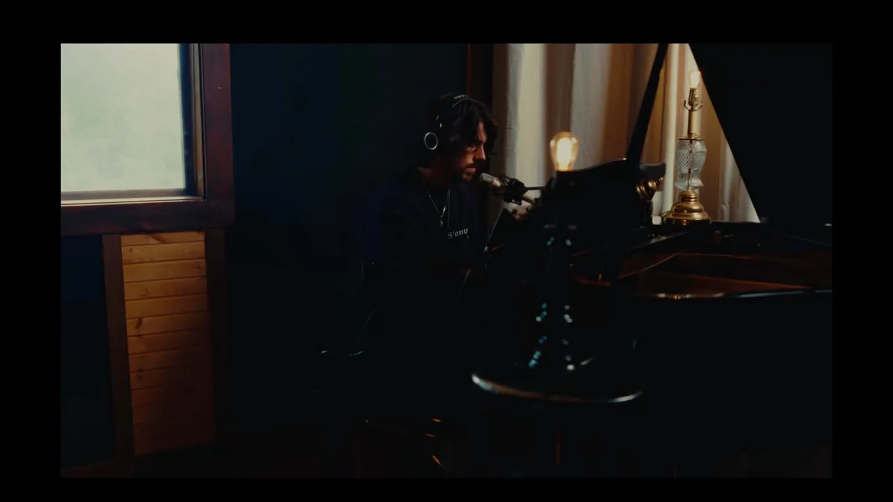 Vincent Lima - Fair To You (Live from Dark Horse Studio) Vincent Lima - Fair To You (Live from Dark Horse Studio)