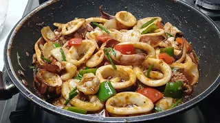 GAWIN MO ITO SA PUSIT! MALAMBOT, MALASA AT NAPAKASARAP! BUTTERED GARLIC SQUID WITH VEGGIES!