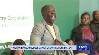 Program brings top law enforcement and ex-inmates together to promote productive living
