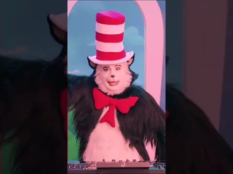 Get dancing with DJ Cat in the Hat! #DrSeuss #Shorts