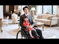 A cute baby recognized a wheelchair-bound CEO as his father,even cured his leg ailment.