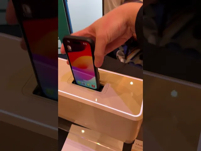 Swippitt’s charging hub replaces your phone case battery in seconds!