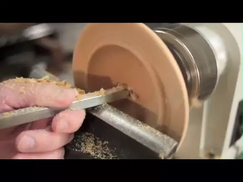 Turning a Beaded Rim Bowl using Easy Wood Tools