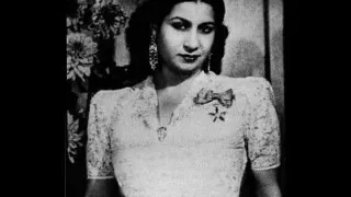 دور مين اللي قال إن القمر يشبه لمحبوب الفؤاد أم كلثوم قديم جدا 