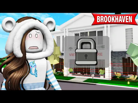 Video Thumbnail: Entro nelle case chiuse di nascosto dei giocatori su brookhaven.