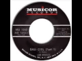 Download Lagu Lee Moses - Bad Girl