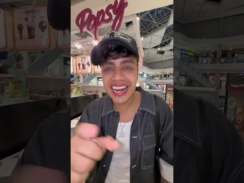 Regalando helados… #tiktok  #youtubeshorts  #shortsfeed