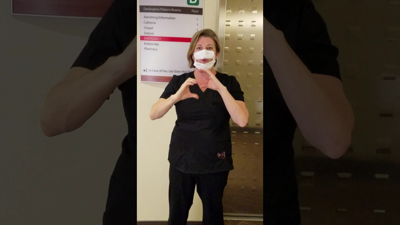 SafeNClear Communicator Mask Review SafeNClear Communicator Mask Review