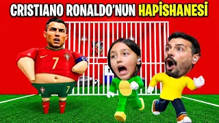 CRISTIANO RONALDONUN HAPİSHANESİNDEN KAÇIYORUZ 😱 ROBLOX OBBY