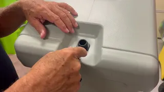 IGLOO Ice Cooler Drain Plug