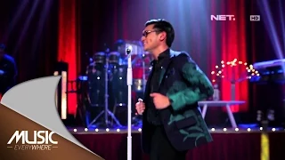 Download Afgan \u0026 The Gandarianz - Pesan Cinta - Music Everywhere MP3