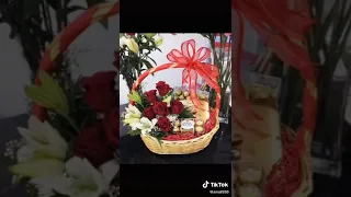 عندما يعز عليك إنسان ويهمك أمره فإن أجمل ما تهديه فيديوا رائع 