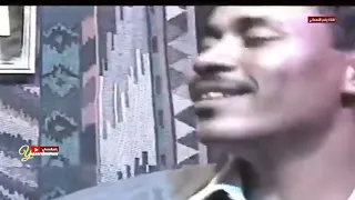 يقول بن هاشم   مع الكلمات  للحبيب أبوبكر سالم بلفقيه                                        حداديات دندنها