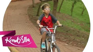 mc l da vinte e mc gury parado no bail o par dia 