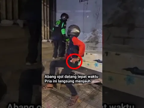 Abang ojol datang tepat waktu, saat rekannya tidur#shortvideo#shorts#short