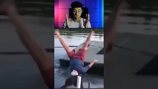 تحدي الضحك بالماء تضحك تخسر 