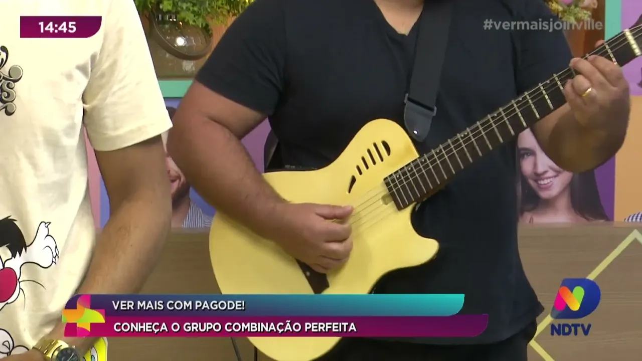 Ver Mais com pagode! Conheça o grupo combinação perfeita