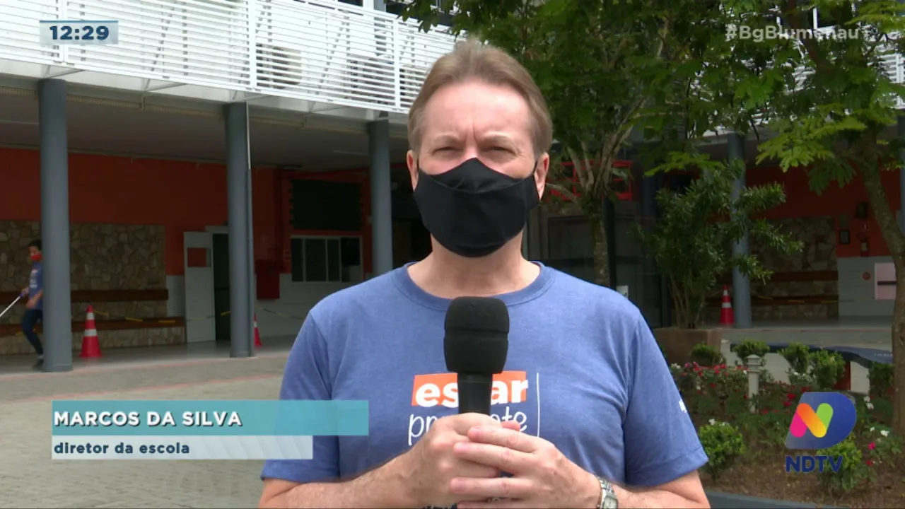 Saiba como foi o primeiro dia de volta às aulas presenciais em Blumenau