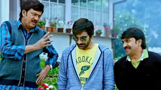 पुलिस ने Srinivas Reddy और Ravi Teja का आइडिया चुरा लिया | Watch #RajaTheGreat On #GoldminesPlay